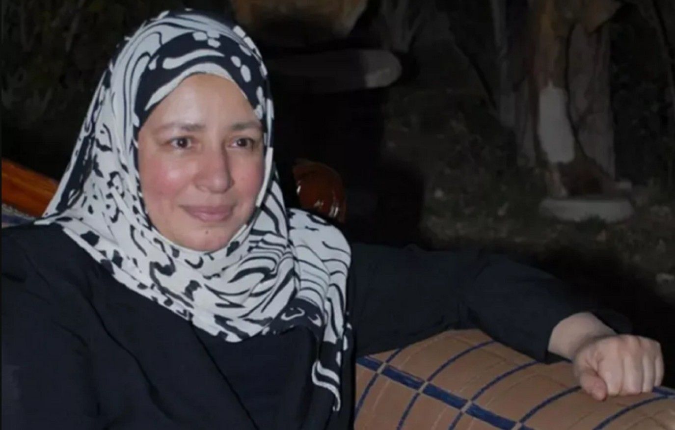 صورة لعبلة كامل تثير حالة من الجدل.. ما القصة؟