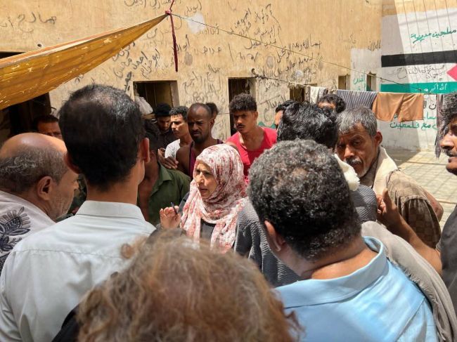 اللجنة الوطنية للتحقيق تلتقي السلطة المحلية وتُقيّم أوضاع السجن المركزي في بيحان بشبوة