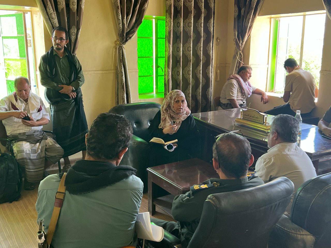 لجنة التحقيق الوطنية تطلع على أوضاع حقوق الإنسان ومراكز الاحتجاز في بيحان شبوة