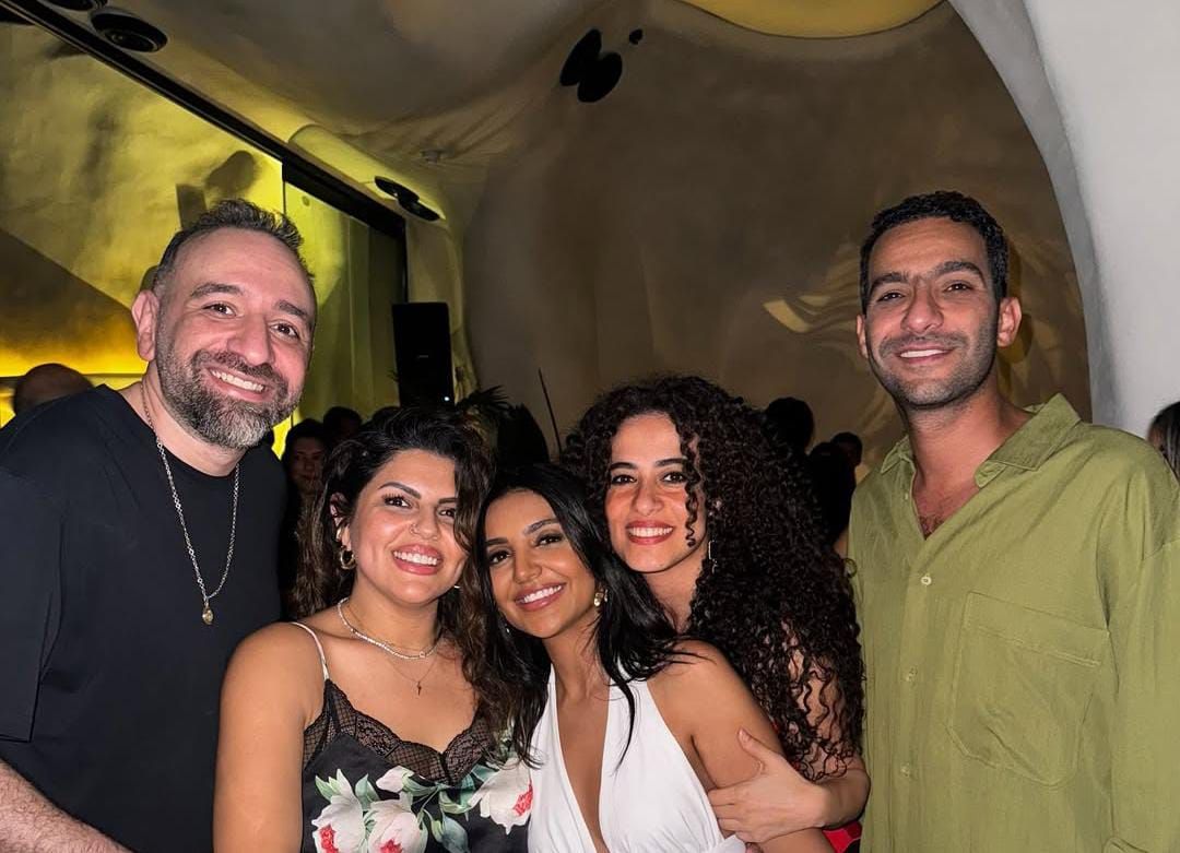 أحمد السقا ونور النبوى وتارا عماد يحتفلون بعيد ميلاد مصوّرة.. صور