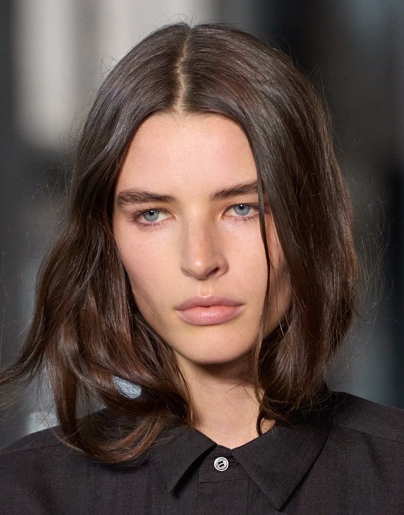 الفرق بين المكياج المات والمكياج اللامع.. وأيهما تختارين لإطلالة مثالية؟