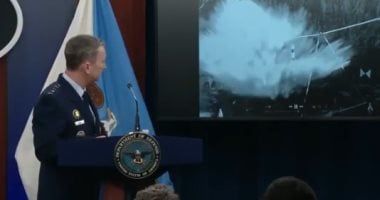 محاولة لإقناع العالم بتدمير نووى إيران.. أمريكا تعرض لقطات من قصف فوردو