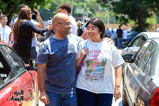 طلاب الثانوية العامة أدبى فى الجيزة: امتحان التاريخ فى مستوى الطالب المتوسط