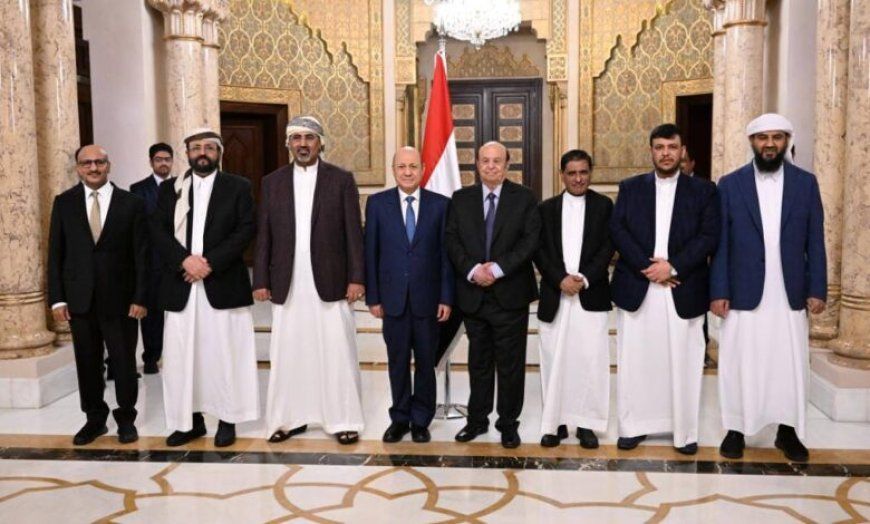 هل يطيح التكتل الخماسي بالعليمي؟.. معركة النفوذ تشتد في مجلس القيادة