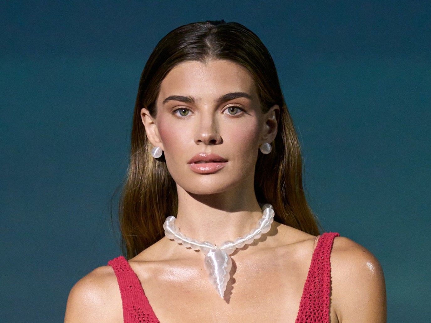 نصائح للعناية بالبشرة خلال رحلات السفر.. دليلك لجمال دائم