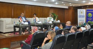 شتلة صغيرة - استدامة طويلة.. جامعة حلوان تنظم فعاليات اليوم البيئى