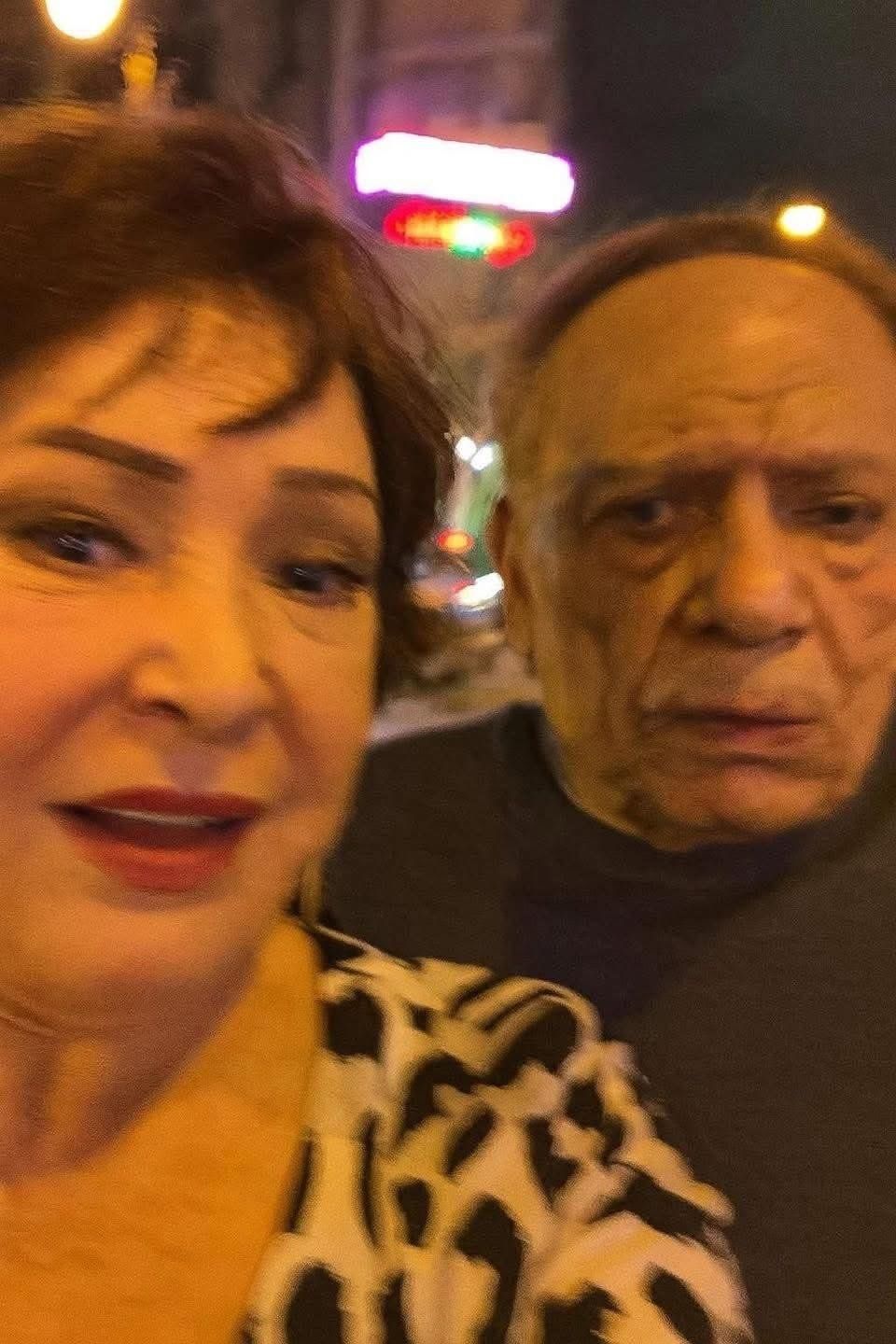 عادل إمام يعود للأضواء بعد غياب سنوات والسر فى الذكاء الاصطناعى.. اعرف القصة