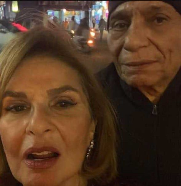 عادل إمام يعود للأضواء بعد غياب سنوات والسر فى الذكاء الاصطناعى.. اعرف القصة