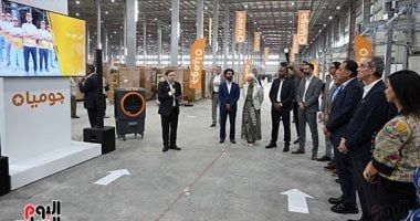 رئيس الوزراء يفتتح أكبر مستودع لوجستي للتجارة الإلكترونية لشركة "جوميا"