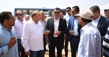 وزير الإسكان يتفقد مشروع الإسكان الأخضر وتطوير شبكة الصرف الصناعي