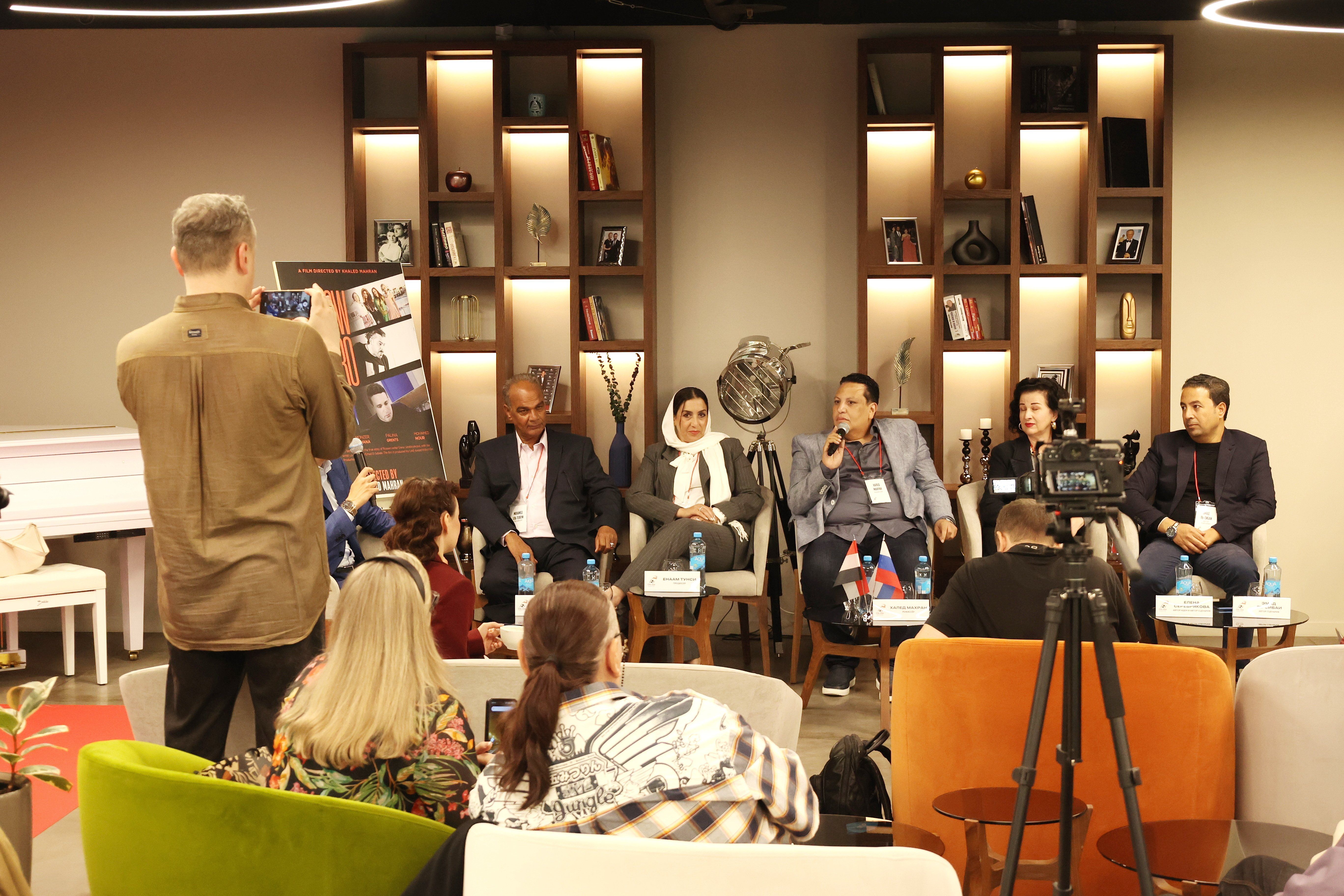 العرض العالمى الأول لفيلم "موسكو كايرو" يجمع صُنّاع الفن من مصر وروسيا