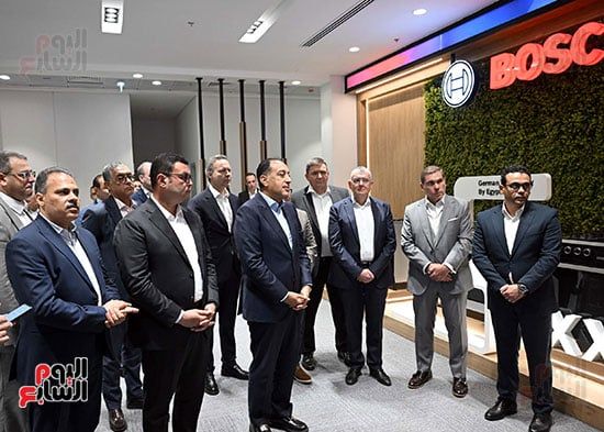 رئيس الوزراء يفتتح مصنعا للأجهزة المنزلية ومستودعا لإحدى الشركات الرائدة بأفريقيا