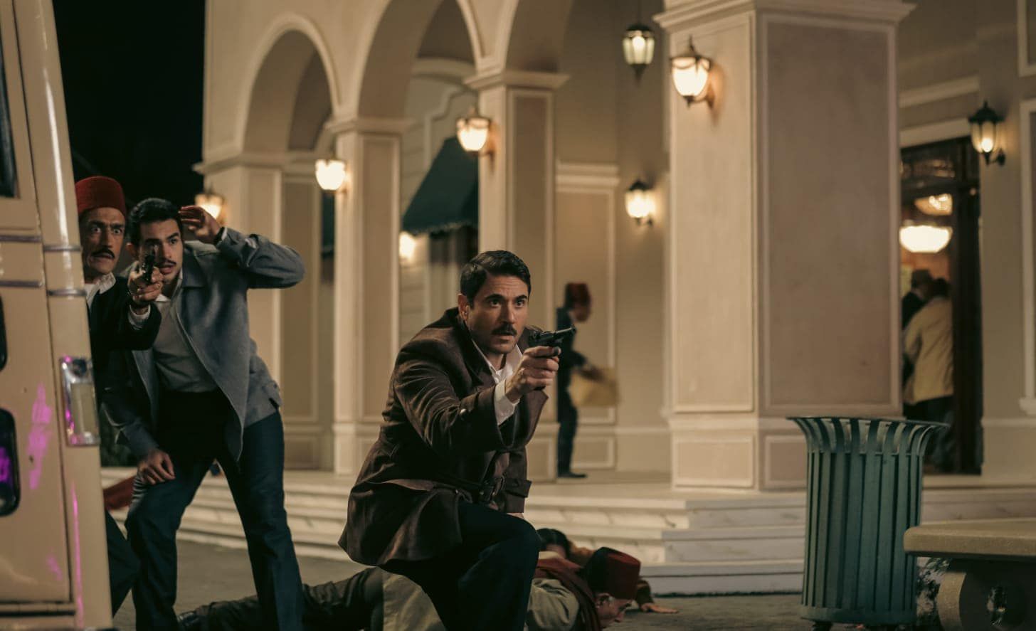 أبطال فرقة الموت يصورون المشاهد المتبقية من الفيلم في المجر