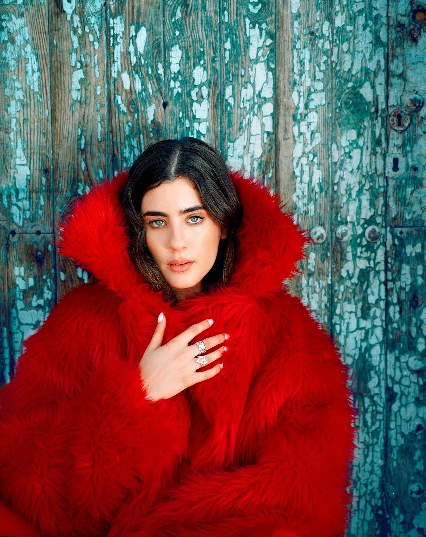 الفنانة المغربية تيليلا: في "Beaucoup" أخاطب كل من يحمل المشاعر والأحاسيس..