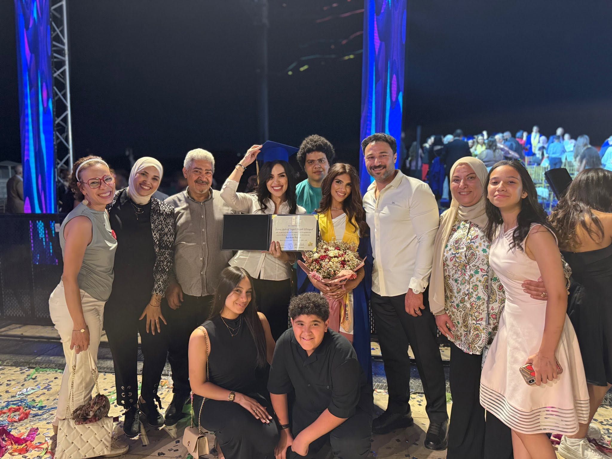 مي فاروق تحتفل بتخرج ابنتها زينة: "أحلى لحظة في حياتي".. صور