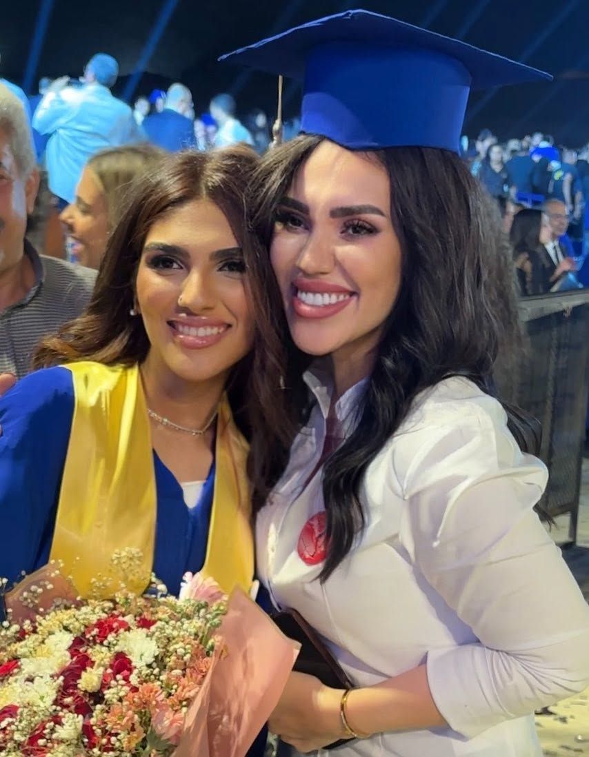 مي فاروق تحتفل بتخرج ابنتها زينة: "أحلى لحظة في حياتي".. صور