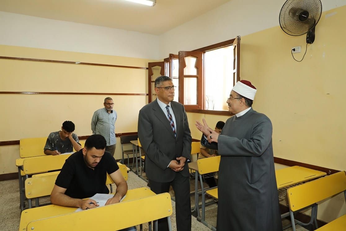 محافظ الجيزة يتابع سير امتحانات شهادة الثانوية الأزهرية