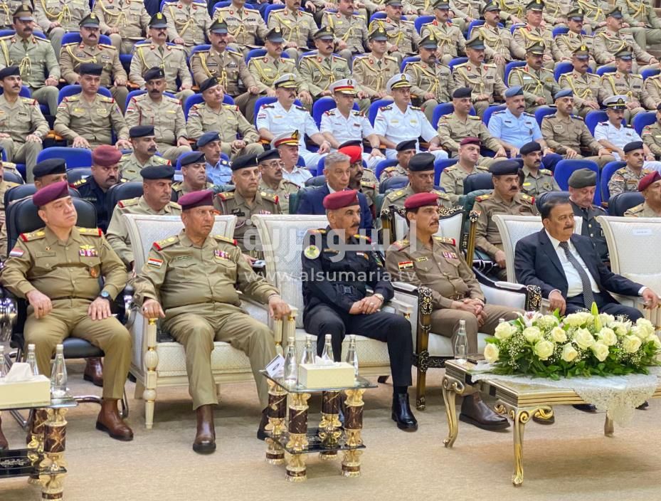 ضباط من بريطانيا وايران واسيا في حفل تخرج كلية الأركان العراقية (صور)