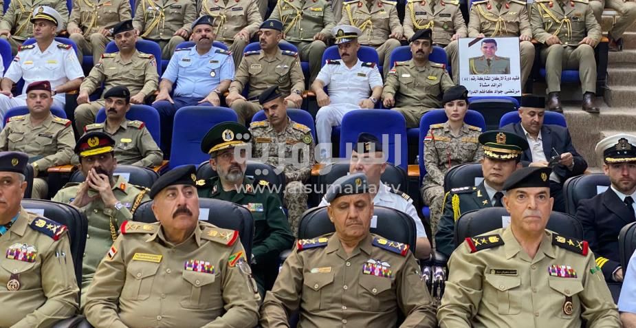 ضباط من بريطانيا وايران واسيا في حفل تخرج كلية الأركان العراقية (صور)