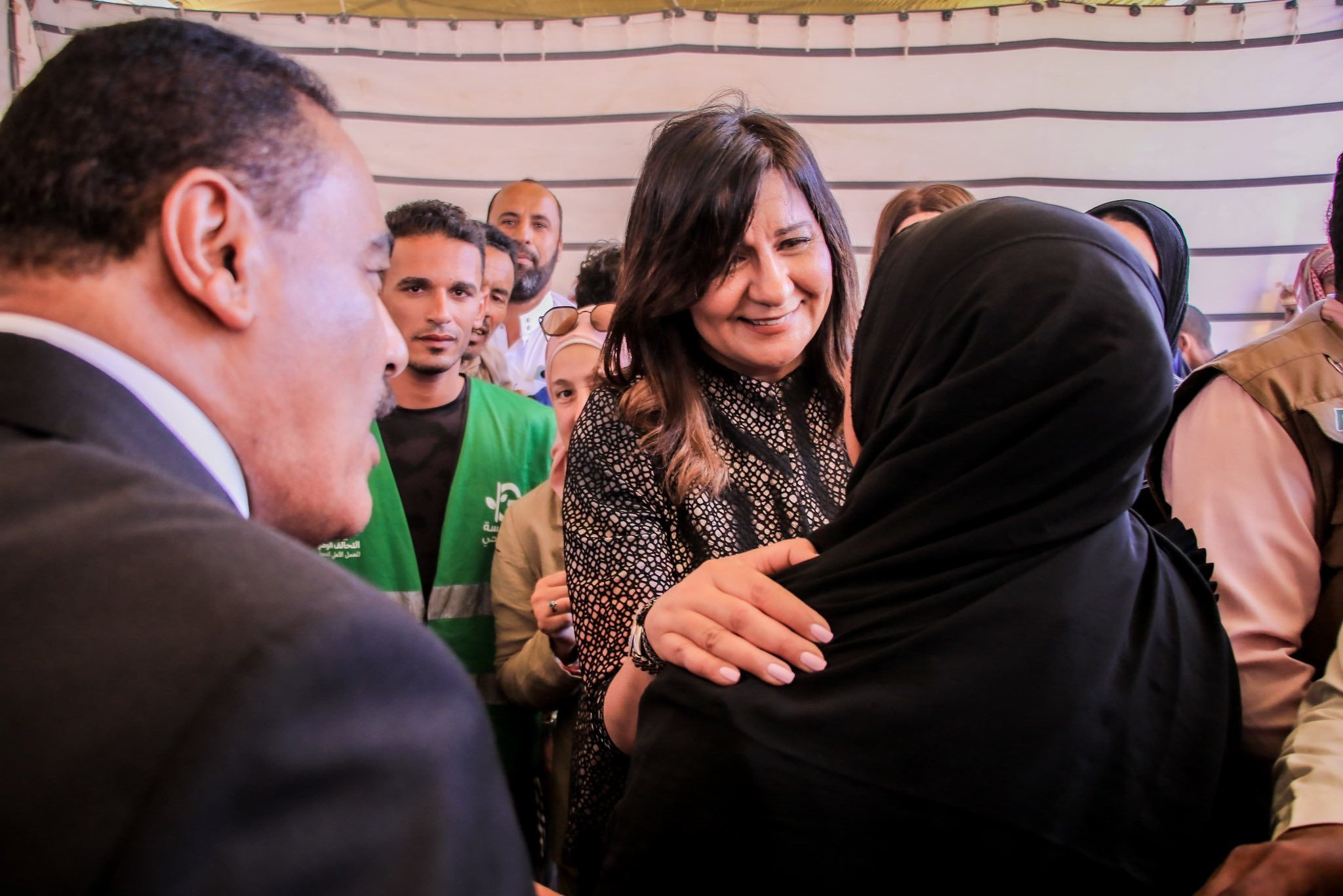 التحالف الوطنى يطلق القافلة الرابعة من قوافل "إيد واحدة" فى مطروح لخدمة أكثر من 10 آلاف مواطن