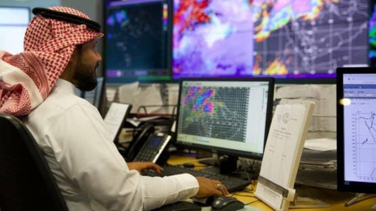 الأرصاد: رياح مثيرة للأتربة والغبار تضرب عدة مناطق اعتبارًا من الغد .. فيديو