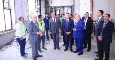 محافظة القاهرة تبدأ تطوير محل جروبي بميدان طلعت حرب.. صور