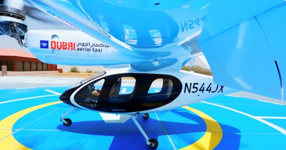 حمدان بن محمد: نجاح إطلاق أول رحلة تجريبية للتاكسي الجوي "جوبي" في المنطقة