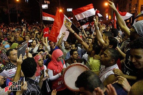 ذكرى ثورة 30 يونيو.. يوم رُدت فيه الدولة لأهلها وأطاحوا بـ"الإرهابية".. صور