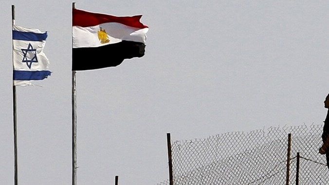 هل تهاب مصر إسرائيل أو تقبل نزع سلاح حماس؟.. وزير الخارجية يجيب