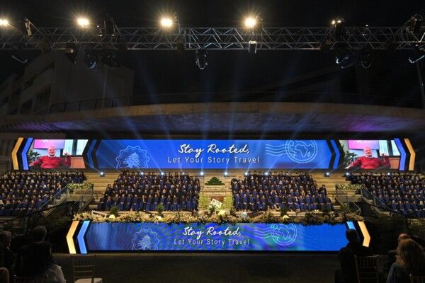 الأب السغبيني خلال حفل تخرّج دفعة 2025 في الجامعة الانطونية: إبقوا متجذّرين ولا تدعوا أحدًا يسرق منكم النجاح والعزم