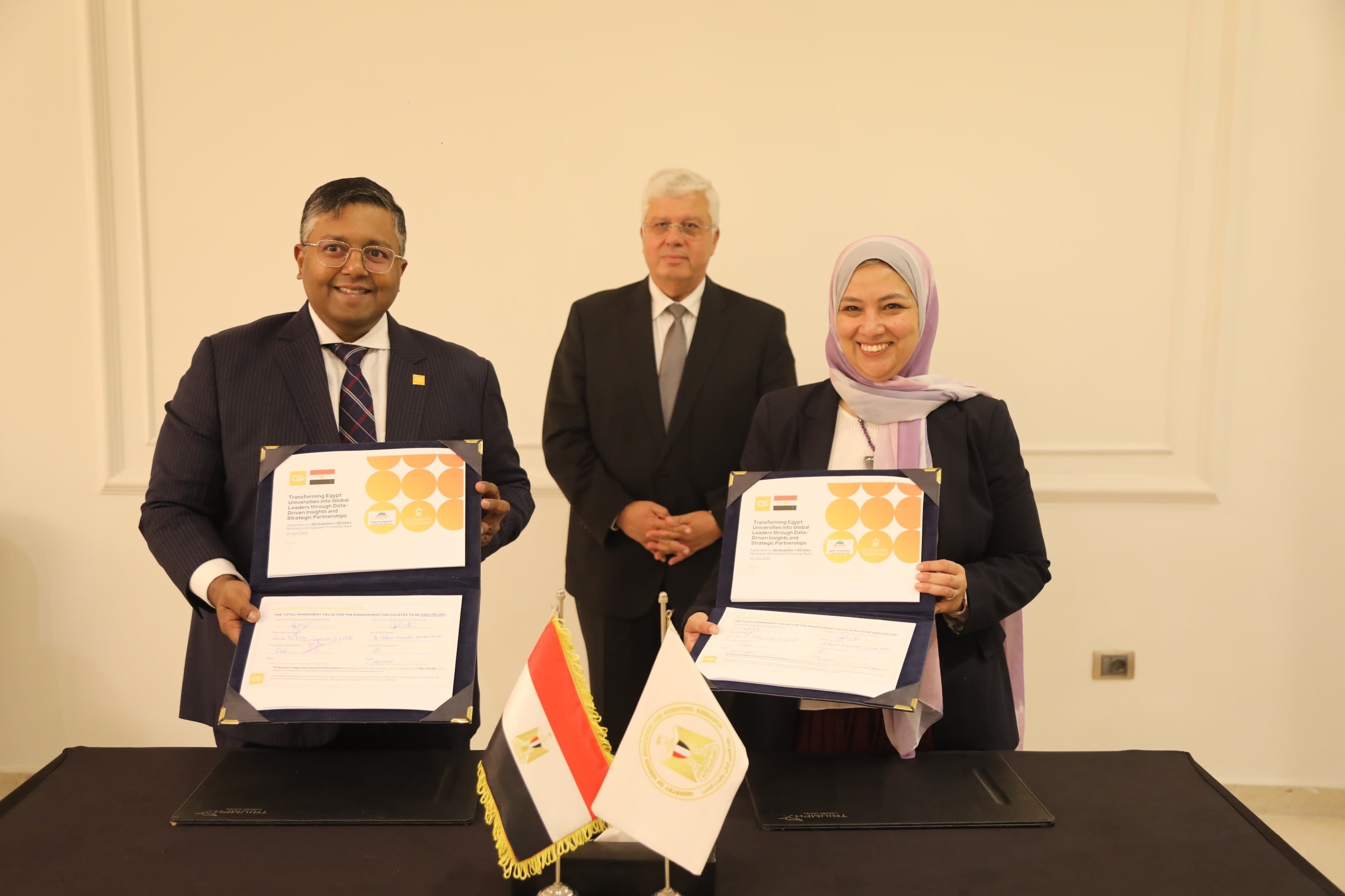 وزير التعليم العالي يكرم 20 جامعة مدرجة في النسخة العامة لتصنيف QS لعام 2025