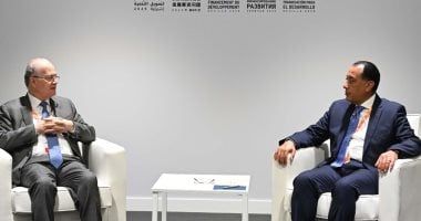 رئيس الوزراء لنظيره الفلسطينى: مصر ستبقى ملتزمة بدعم القضية الفلسطينية