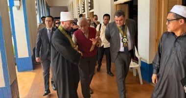 وزير الأوقاف يزور المسجد الأزرق فى الفلبين ويتفقد شئون الجالية المسلمة