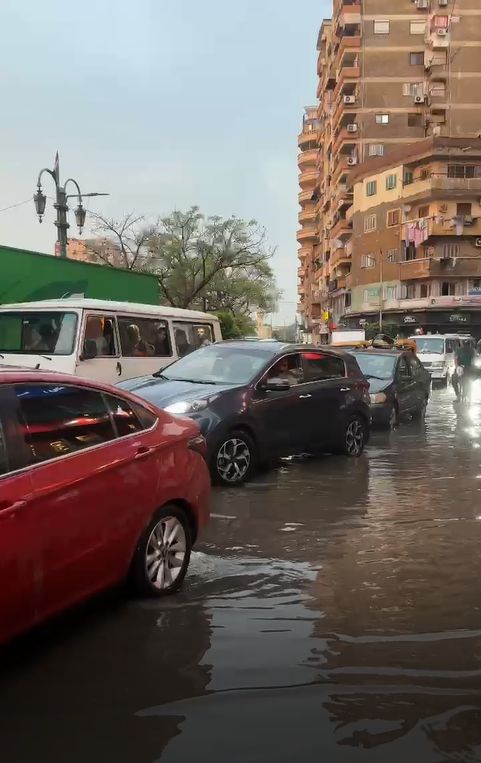 أمطار غزيرة تضرب الشرقية والمحافظة ترفع حالة الطوارئ.. فيديو وصور