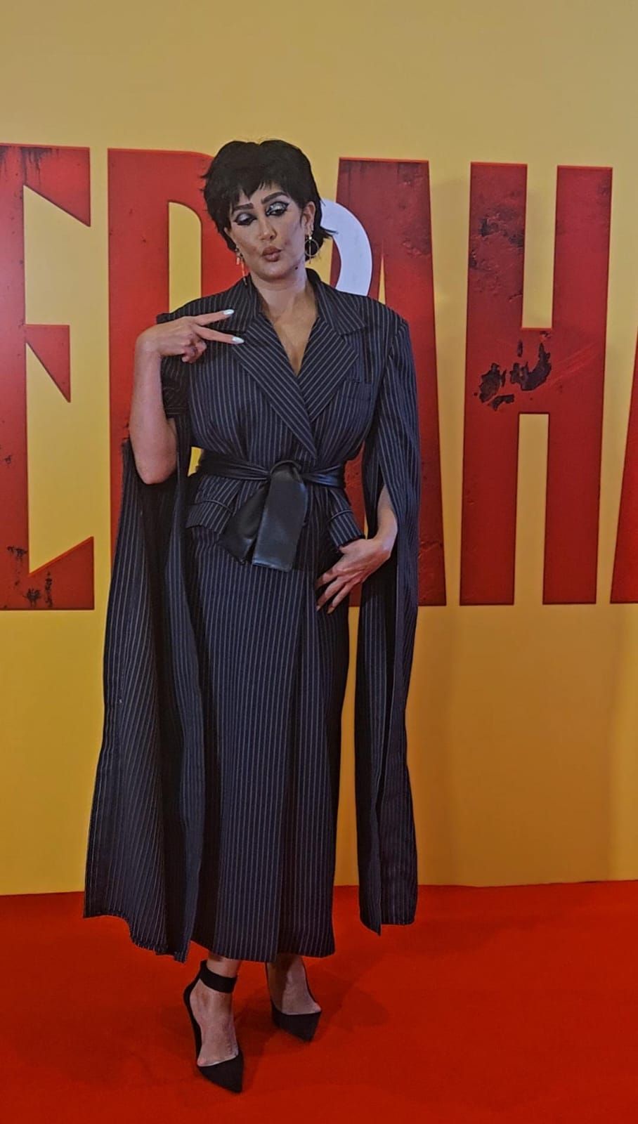 غادة عبد الرازق وأحمد نادر جلال ومحمد ثروت يصلون العرض الخاص لفيلم أحمد وأحمد