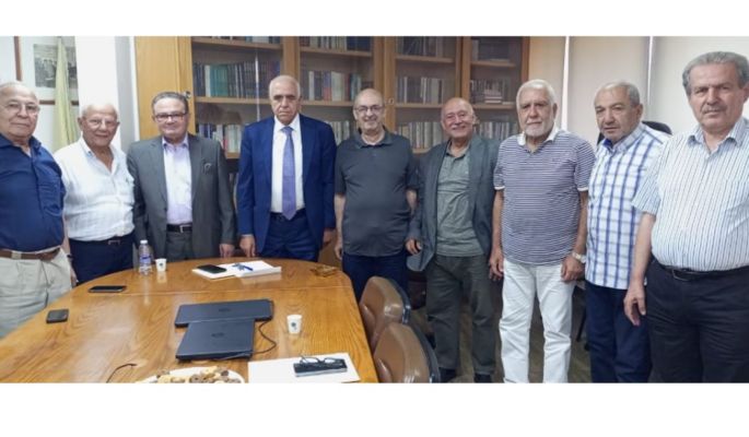 المجلس التنسيقي لمتقاعدي القطاع العام عرض لنقيب المحررين لوضع الادارة العامة وواقعها