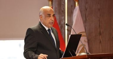 وزير العدل يعتمد ترقية 7131 موظفا ومنح علاوة تشجيعية لـ3072 آخرين