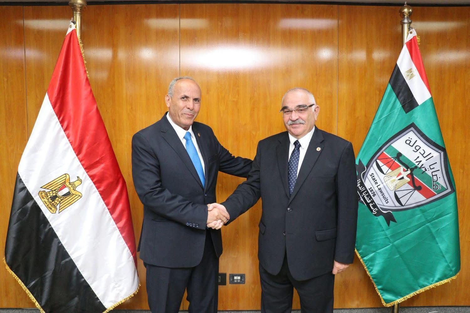 قضايا الدولة تكرم المستشار عبد الرزاق شعيب لبلوغه سن التقاعد بحضور الرئيس الجديد