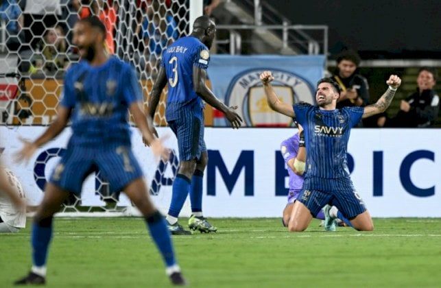 مونديال الأندية: الهلال يفجر مفاجأة بإقصائه مانشستر سيتي ويبلغ ربع النهائي