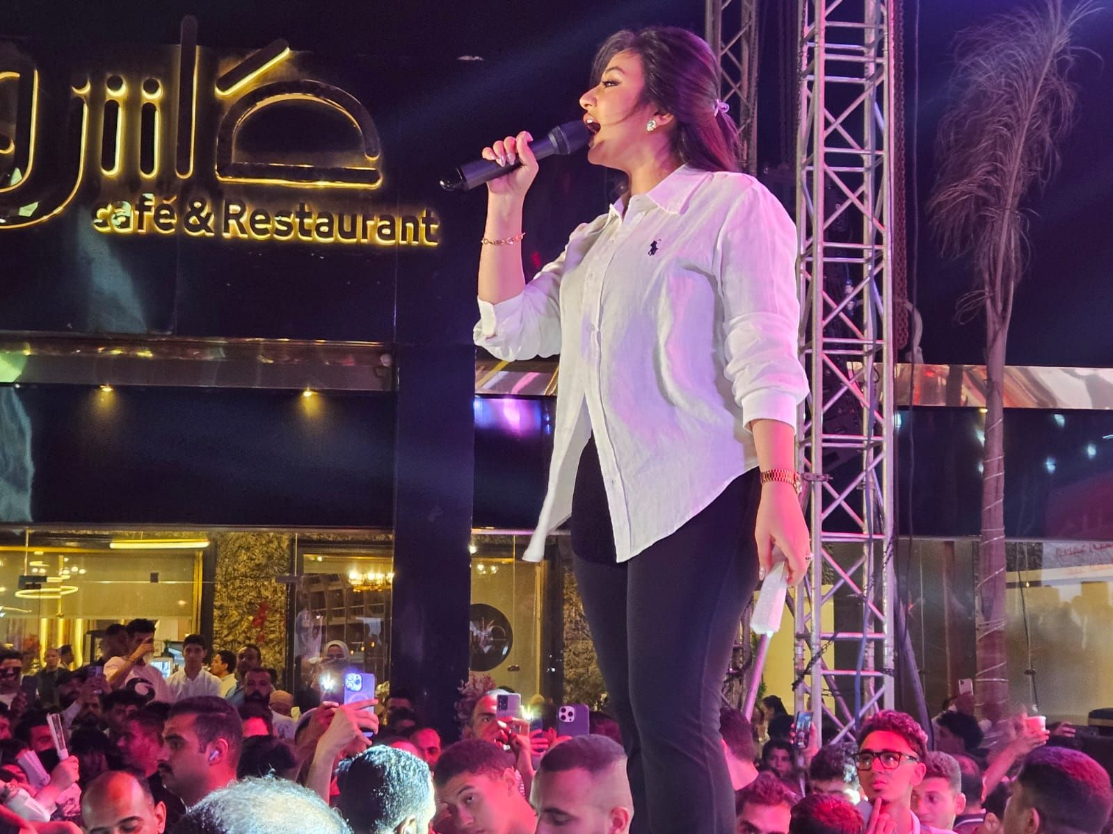 رحمة محسن تتألق بأولى فقرات احتفالية فى حب مصر احتفالا بثورة 30 يونيو