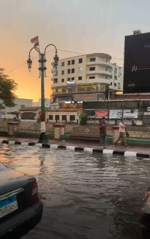 أمطار غزيرة تضرب الشرقية والمحافظة ترفع حالة الطوارئ.. فيديو وصور