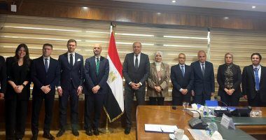 وزير الطيران المدنى يلتقى وفد المنظمة الدولية للهجرة لبحث أوجه التعاون