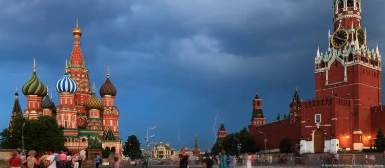 الكرملين: بوتين أبلغ ماكرون أن التسوية في أوكرانيا يجب أن تكون شاملة وتعالج جذور الأزمة