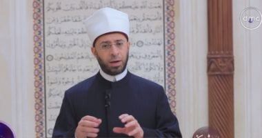 بعد توجيهات الرئيس بعلاجه.. إجراء عملية الرباط الصليبي لإمام مسجد