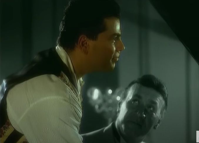 عزت أبو عوف وعمرو دياب.. علاقة بدأت بكراهية صوت الهضبة وانتهت بصداقة