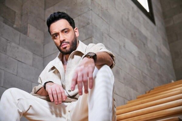 15 أغنية.. رامي جمال يطرح ألبومه الجديد "محسبتهاش"