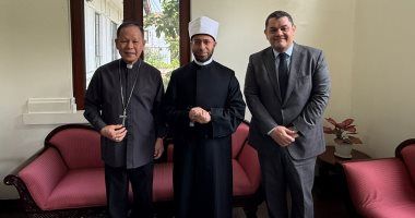 رئيس أساقفة مانيلا يستقبل وزير الأوقاف لبحث التعاون المشترك وتبادل الزيارات
