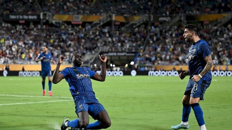 نجمة الهلال تنفجر في وجه السيتي.. الوليد بن طلال يهدي الفوز لمحمد بن سلمان