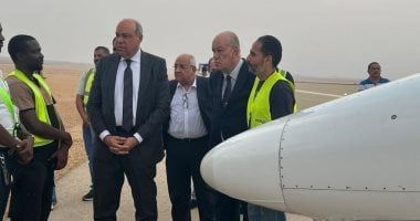 زيارة وزير الطيران لمطار القاهرة لمتابعة إجراءات التعامل مع هبوط طائرة خاصة أجنبية اضطراريا