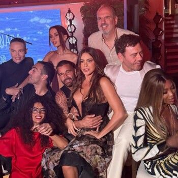 عيد صوفيا فيرغارا يتحوّل إلى مهرجان نجوم.. مفاجآت وأجواء ساحرة في قلب البحر